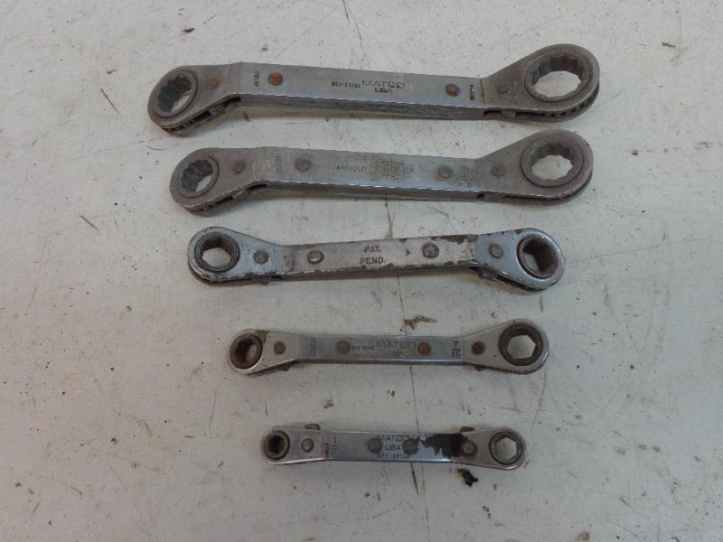 lot 35 image: Matco Offset Ratching Wrenches 34&...