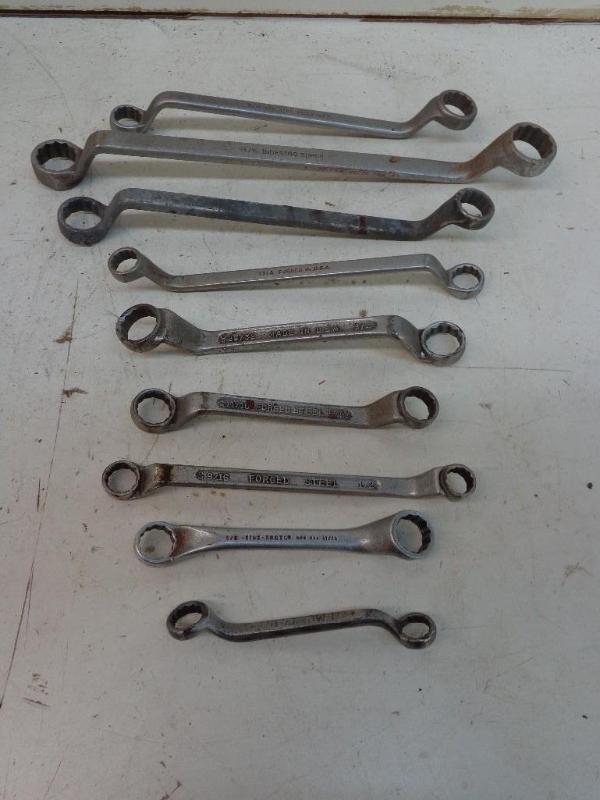 lot 63 image: Assorted Box End Wrenches 916 - 1...
