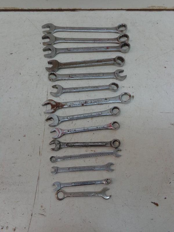 lot 90 image: Various Sized Box End Wrenches 34&...