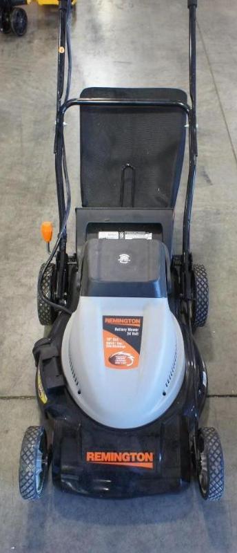 lot 36 image: Remington 19" cut 24volt Batte...