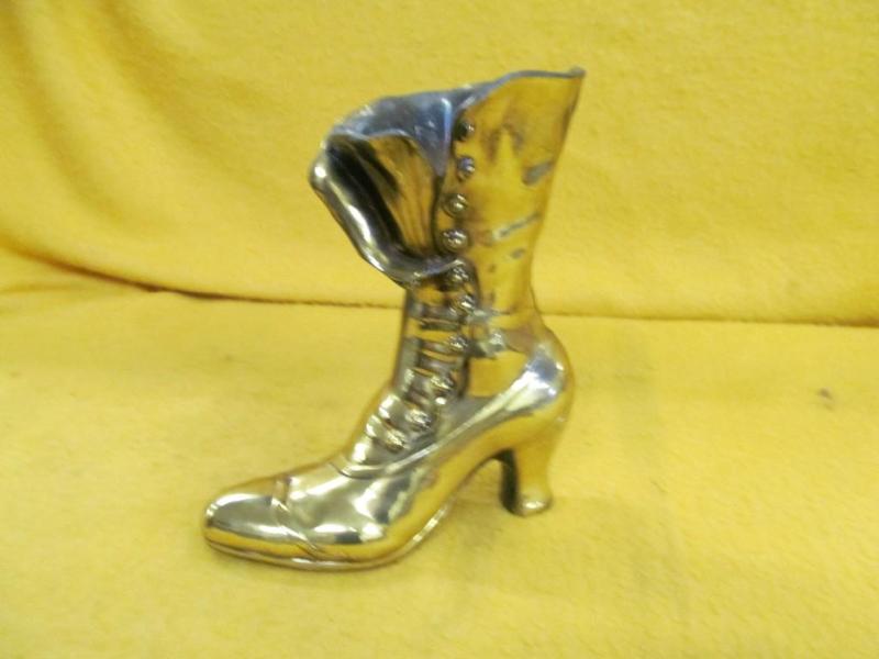 Brass Shoe Planter or Flower Vase 9...