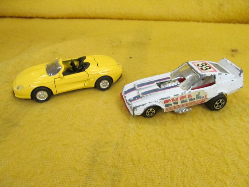 1970s Evel Metal Car and Metal Wel...