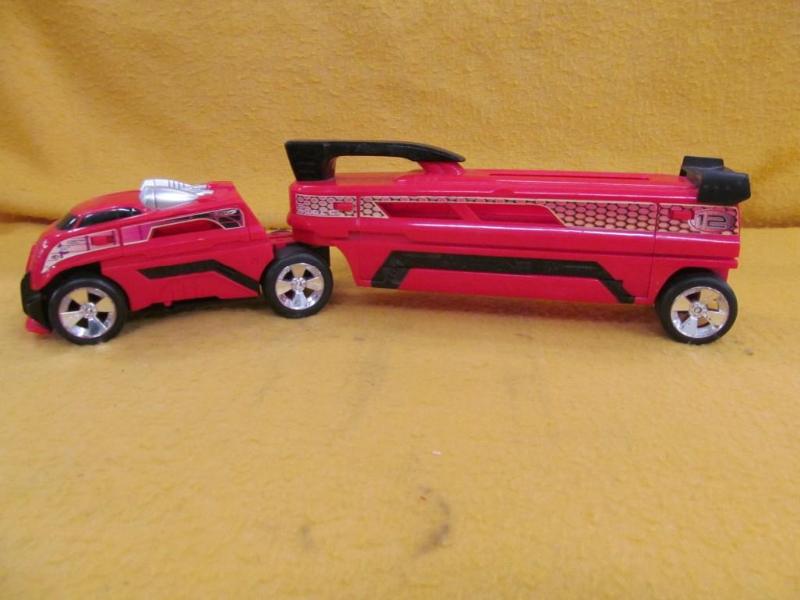 19&quot Plastic Hot Wheels Red Toy...