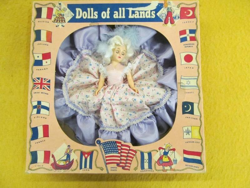 Dolls of all Lands (Colonial) in Bo...