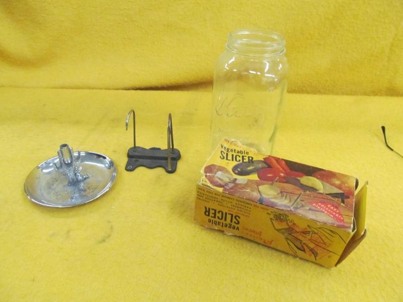 Metal Cactus Ashtray, Vegetable Sli...