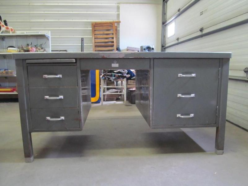 Large Metal Office Desk 5W&nbspx ...