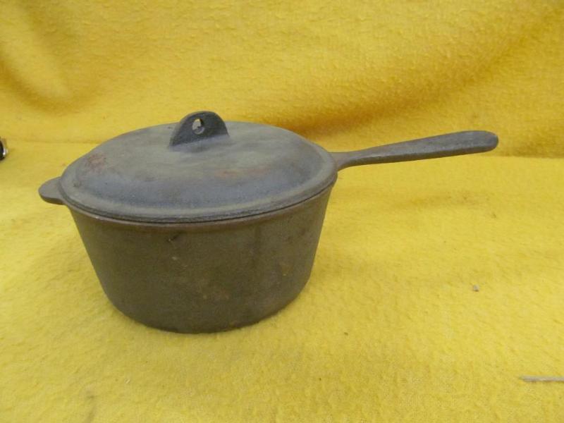 2 Quart Cast Pan with Lid...