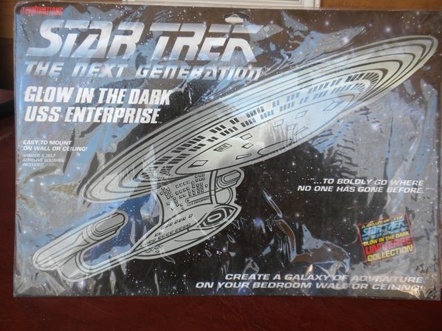 lot 10 image: Star Trek Next Generation Illuminat...