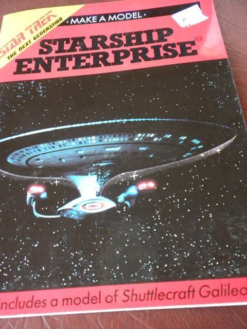 lot 34 image: Star Trek The Next Generation  Sta...