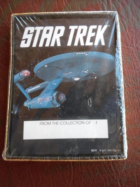lot 63 image: Star Trek Book Plates Box of 30 Sel...