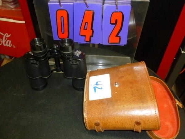 7 x 35 Thorobred binoculars. Nice c...