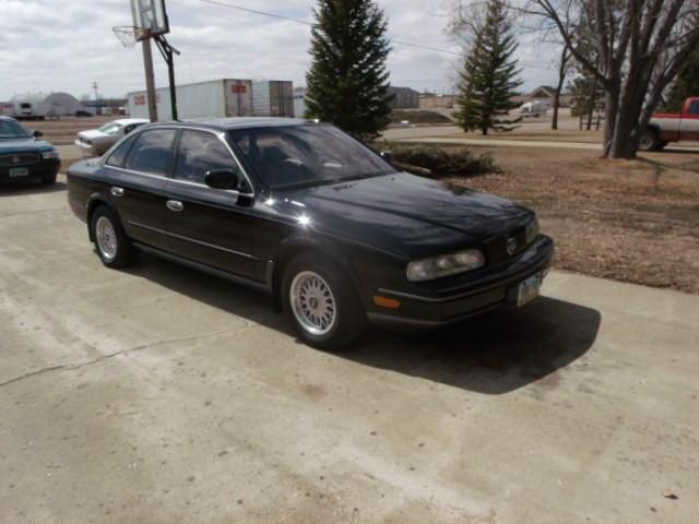 Year 1990  Make Infiniti  Model...