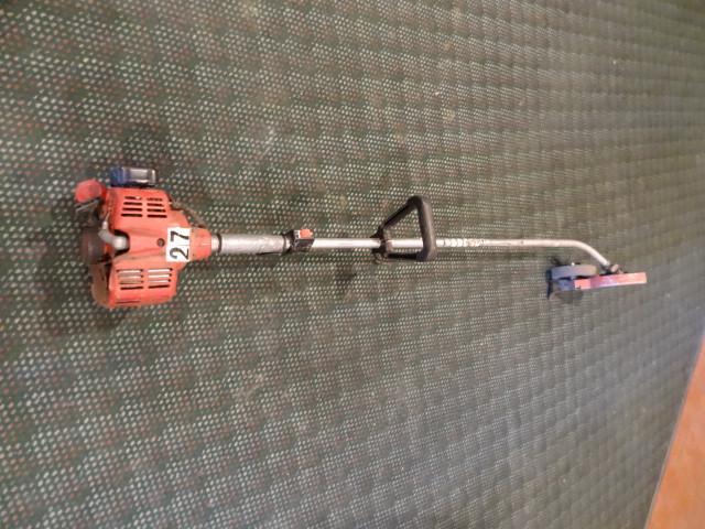 Shindawa LE231 lawn edger. Runs...