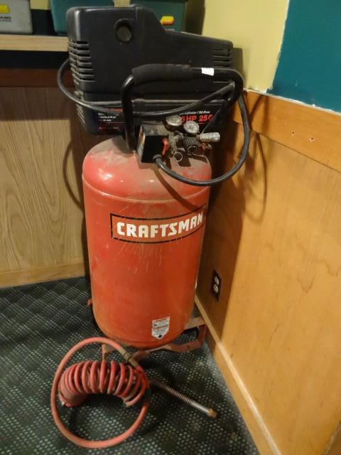 Craftsman 5.5 HP 25 gal upright air...