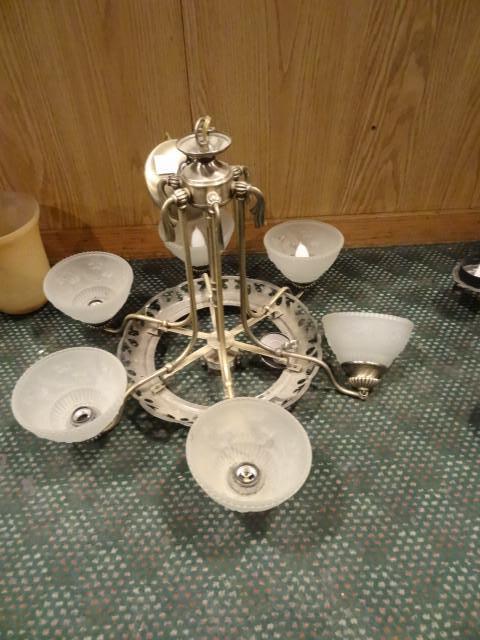 Ceiling light. Holds 6 bulbs. One l...