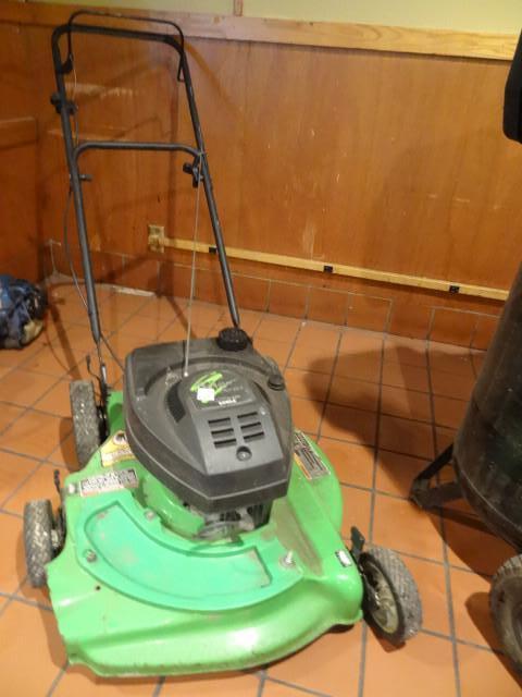 Lawn Boy silver series 4.5 HP 2 cyc...