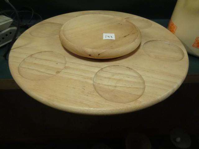 Wood lazy susan...