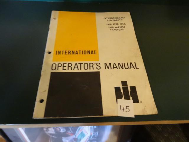 IH operators manual. Cub cadet. 100...