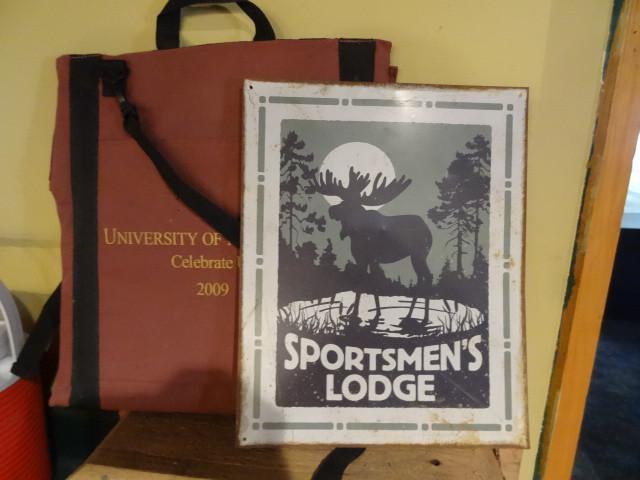 Portable seat cushion. Sportsman lo...