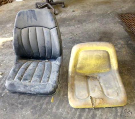 lot 36 image: Set of 2 Seats Fitting John Deere M...