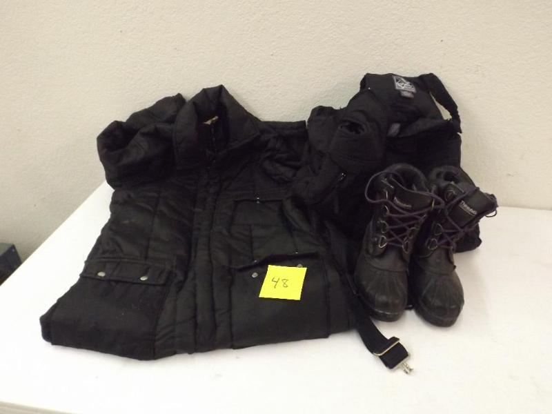 lot 48 image: More cold weather gear  1 pai...