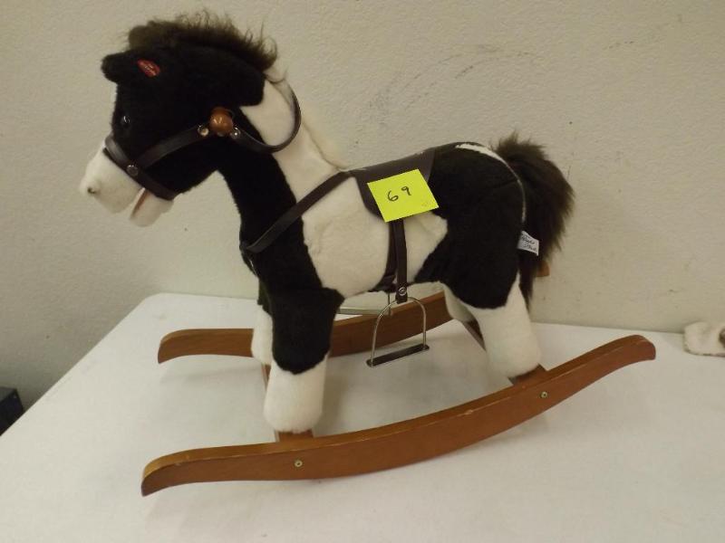 lot 69 image: &quotChrisha Playful Plush" R...