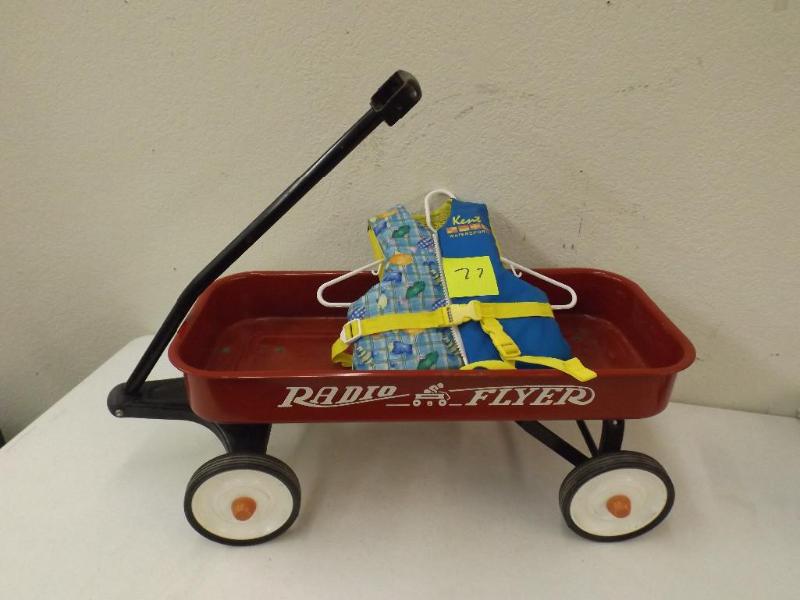 lot 77 image: This lot includes a Radio Flyer wag...