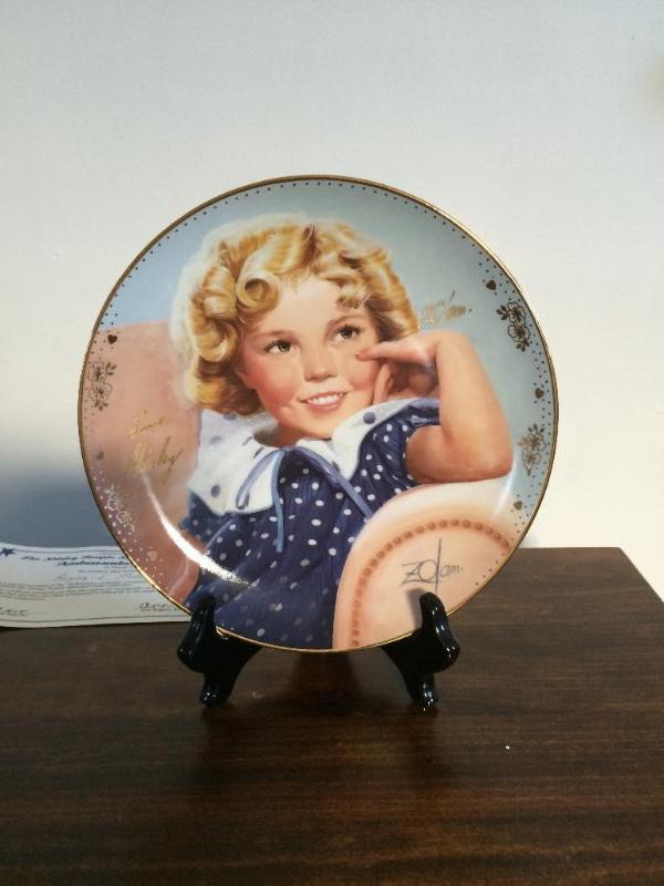 Ambassador of smiles Plate #A418...