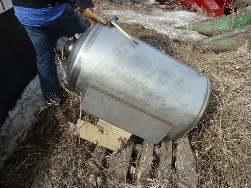 lot 10 image: Ag Chem Stainless steel foamer tank...