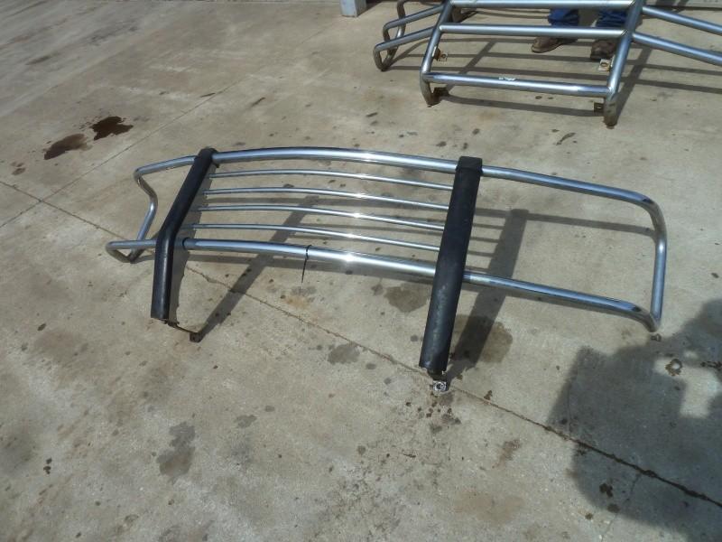 lot 18 image: Cattle guard for Chevy truck#2 Fit...