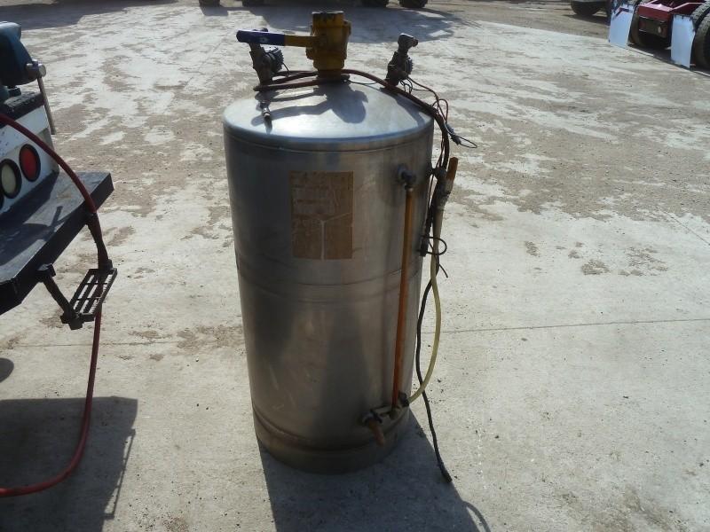 lot 27 image: Ag Chem&nbspfoamer system Stainle...
