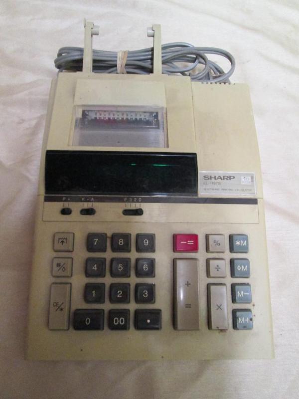 lot 132 image: Adding machine....