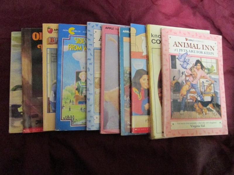 lot 171 image: Lot of 10 childrens books by variou...