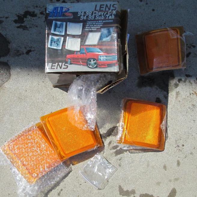 lot 23 image: New Lens 94 - 98 Chevy CK 94 - 99 ...