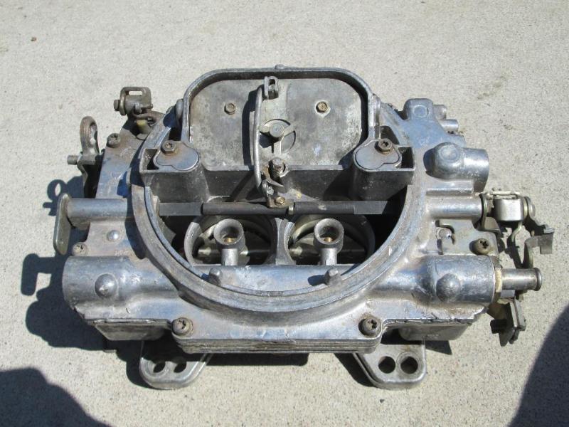 lot 24 image: Carb...