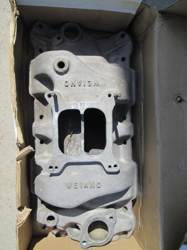 lot 27 image: Weiand intake manifold...