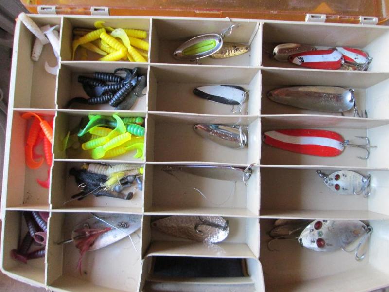 lot 58 image: Double sided Fenwick 30 tackle box ...