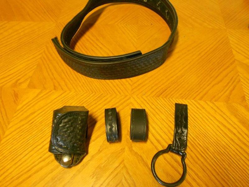 Deputy Duty Belt with 4 accessories...