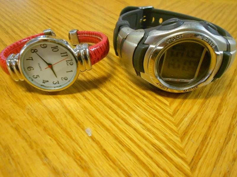 Stainless Steel red &amp silver qu...