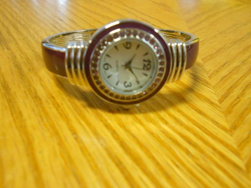 Purple and purple diamond Avon Watc...