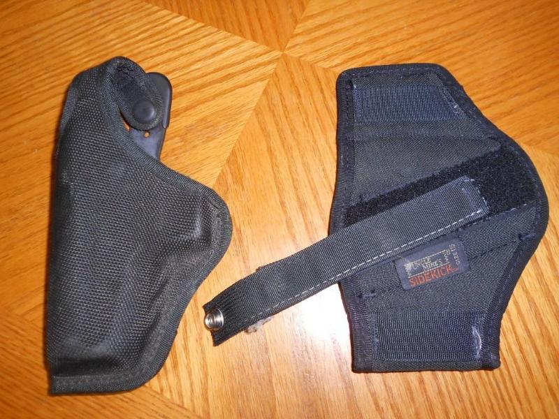 Bianchi size 11 Pistol case constru...