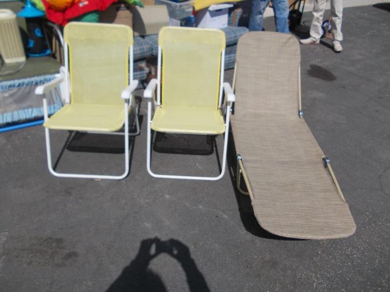 2-Folding Chairs, 2-Folding Lounge ...