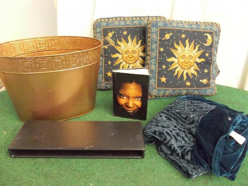 Large Copper Tub, Throw Pillows, Th...