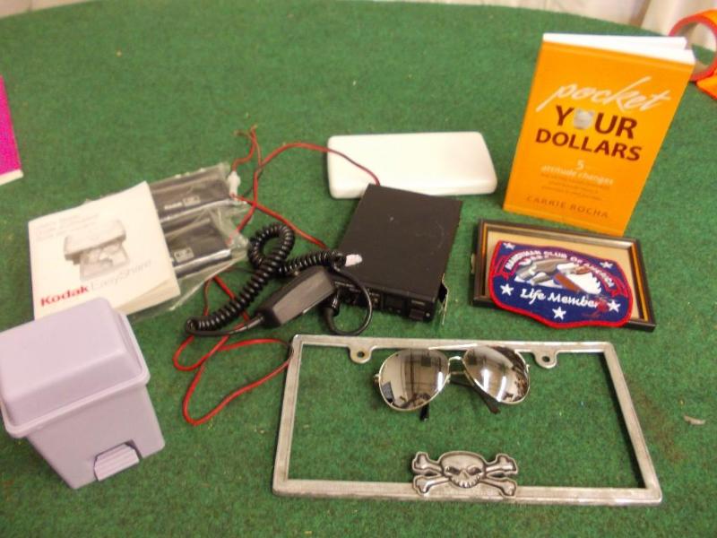 Realistic CB Radio, License Plate F...