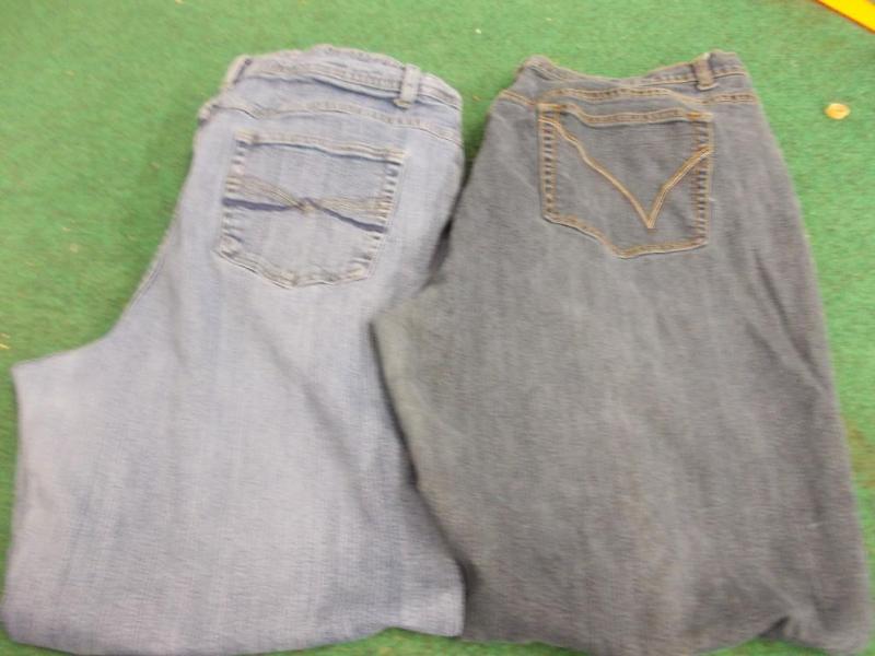 2-Pair Size 22 Ladies&nbspJeans...