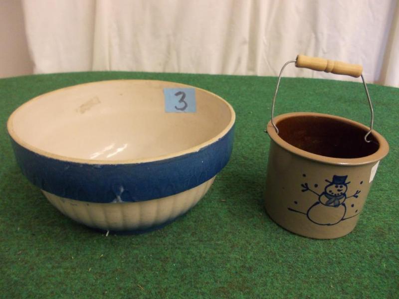 lot 3 image: Large CrockMixing Bowl, Small Croc...