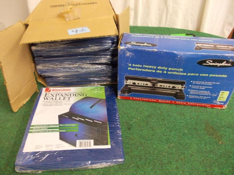 lot 42 image: Box Of 10 New 10" x 12" E...