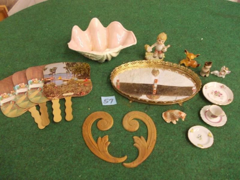 lot 57 image: Vanity Mirror, Miniature Souvenir P...
