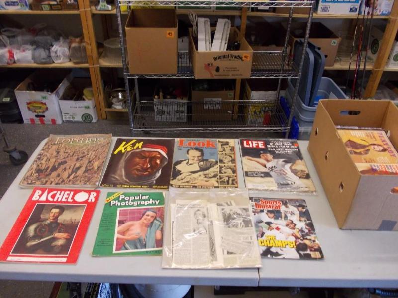lot 61 image: Lot Of Vintage Magazines From 1930...