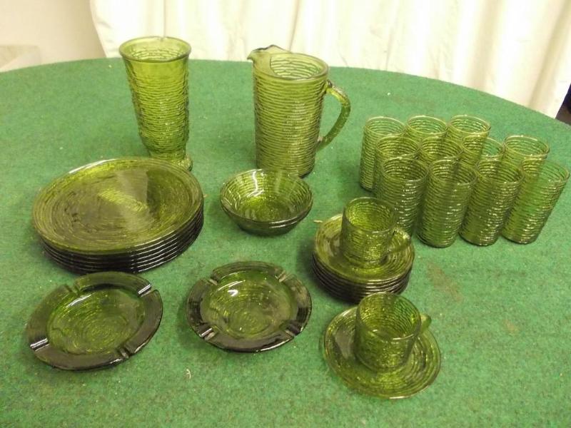 lot 79 image: Large Lot Of Vintage Promotional Gr...
